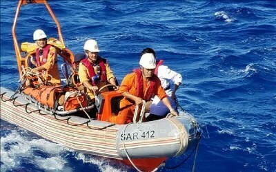 Huấn luyện an toàn làm việc trên sông, trên biển Huấn luyện an toàn làm việc trên sông, trên biển